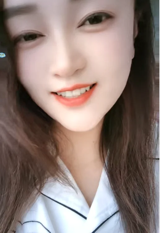 lisayuanyuan Chat XXX Ngoại tuyến