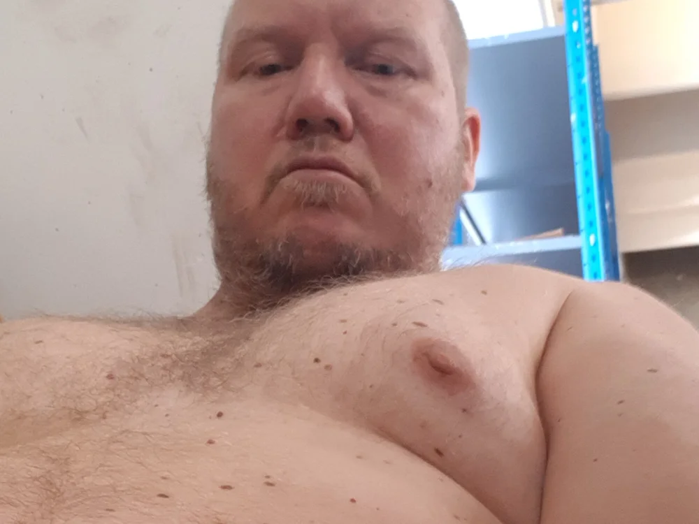 Ztydi80 Offline XXX-chat