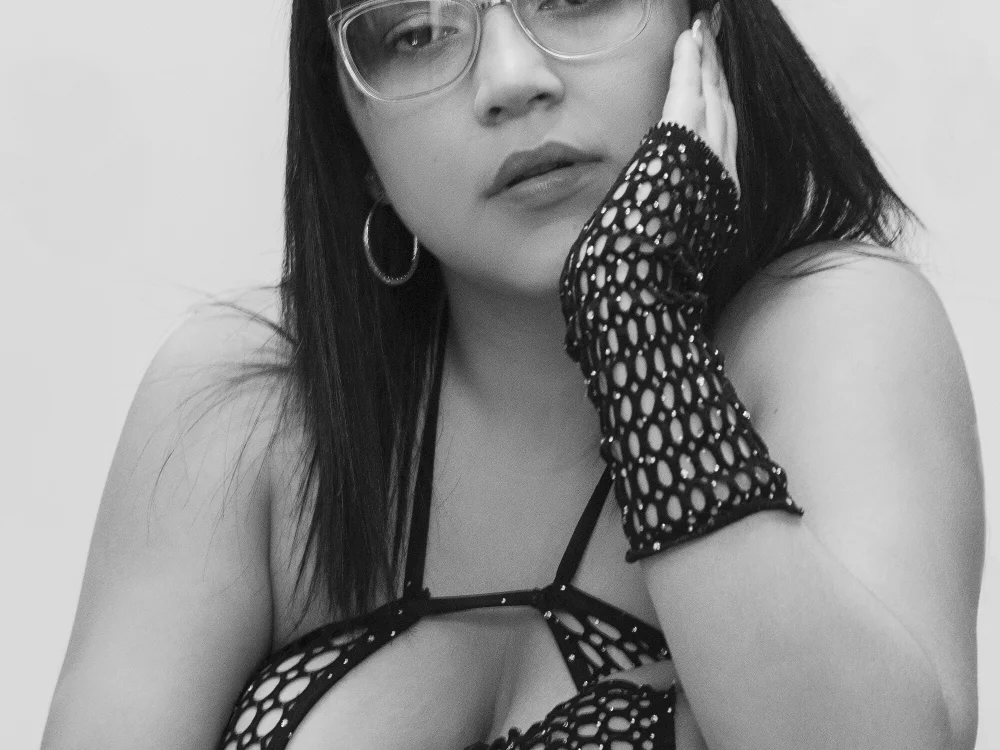 EmilySavvato's Offline Chat Room
