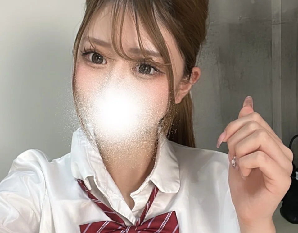 Ichinose_Mio's Offline XXX Chat