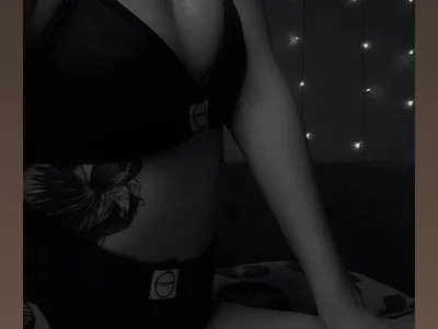 SEXY_CUMMING - Girl 