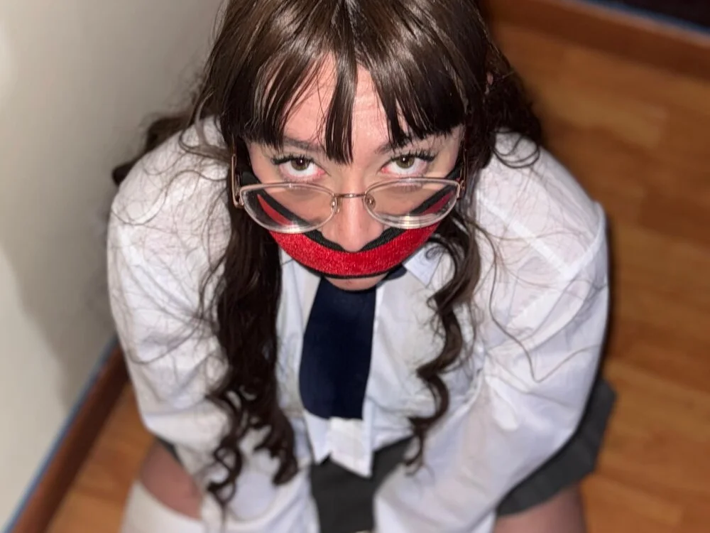 Engell_Vm Obrolan XXX Offline