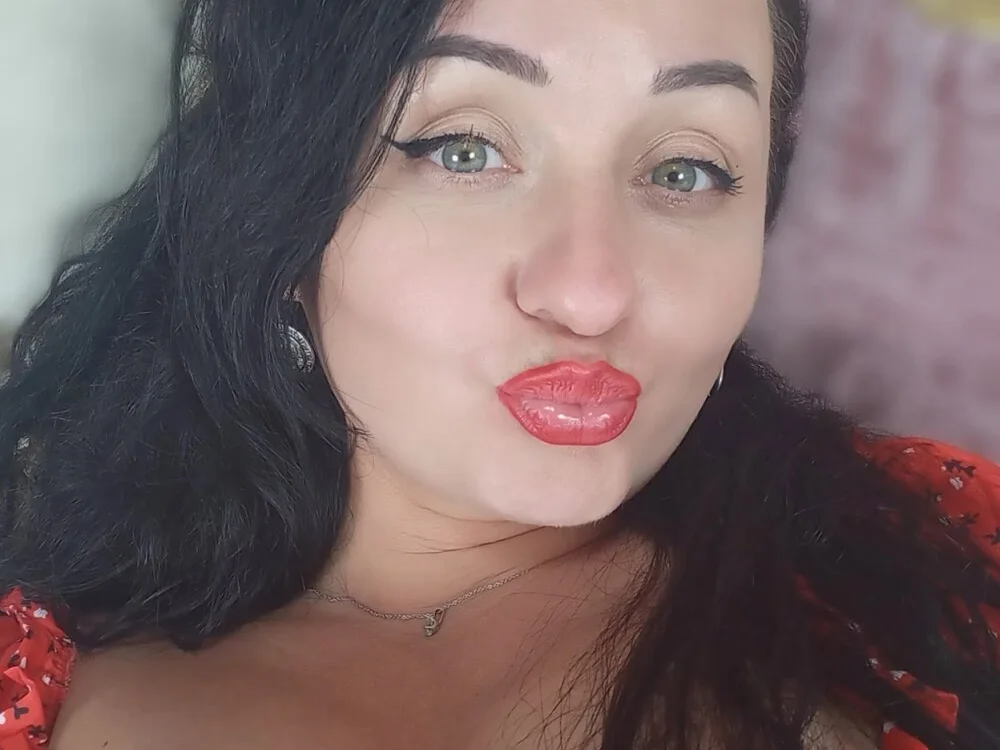 Viktoriafayx's Offline XXX Chat