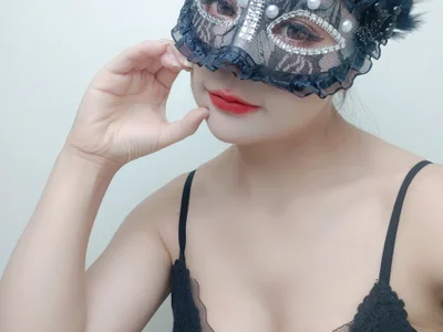 MiaomMiao1996 - Girl 