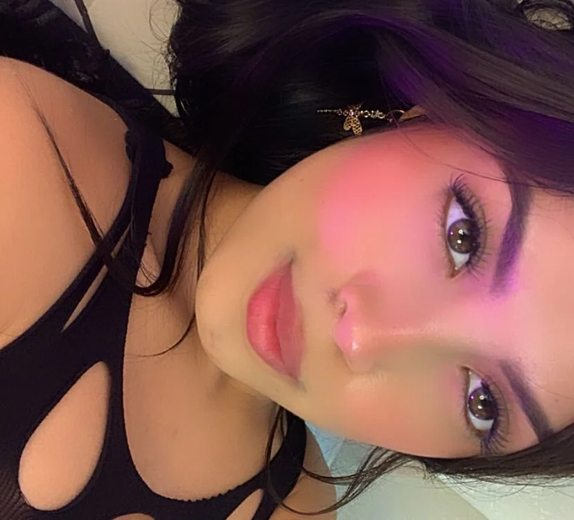 Chatroom XXX hors ligne de celeste_chic