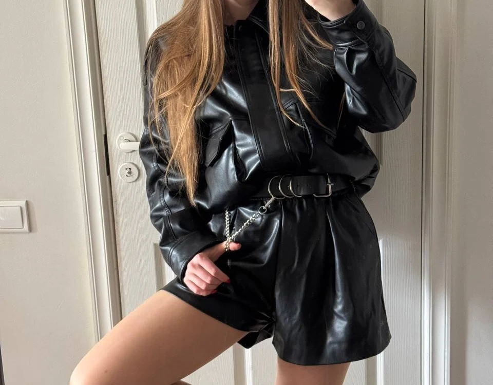 Offline XXX chat modela Mia_Luxes