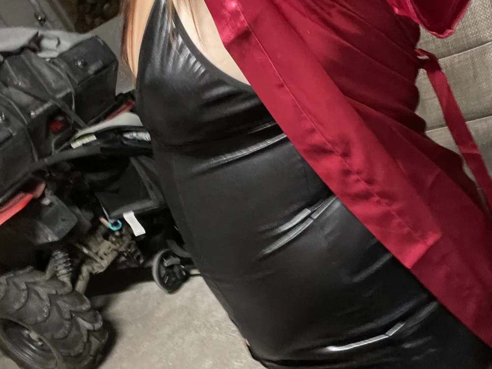 sexyymomo offline chatrum