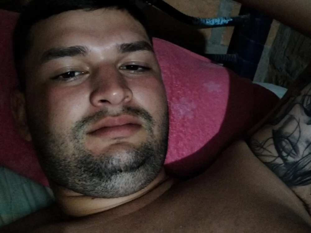 ferchojose1A Offline XXX Chat