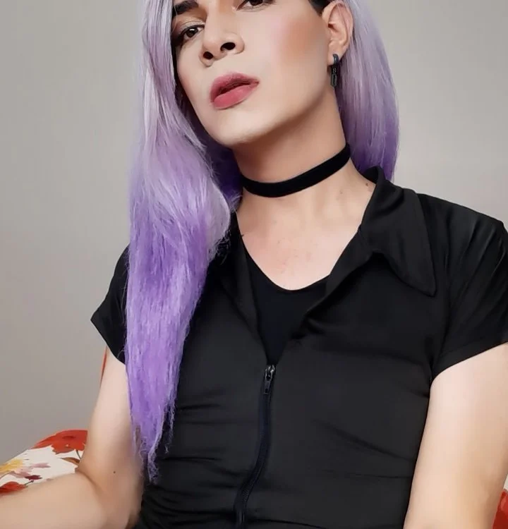 Hikari_top's Offline XXX Chat