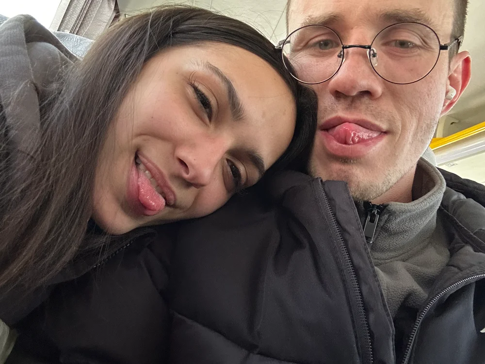 LeslyJouretdy Offline XXX-Chat