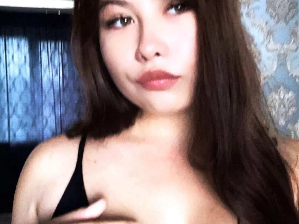 LeliaPeeler: офлайн-секс-чат