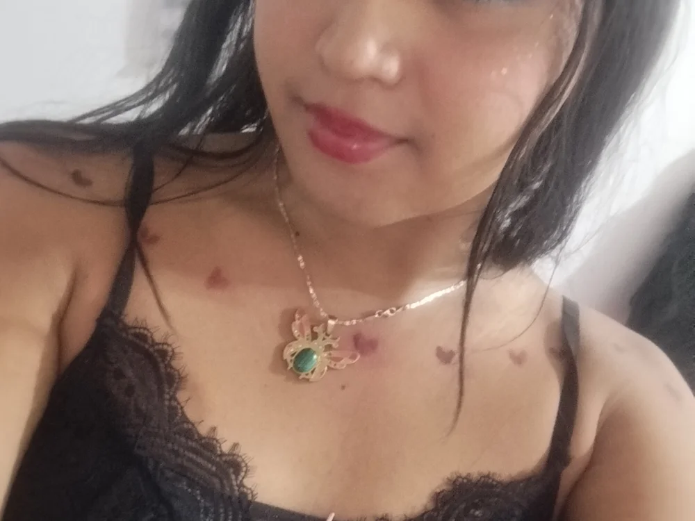 magic_trans_girl Offline XXX Chat