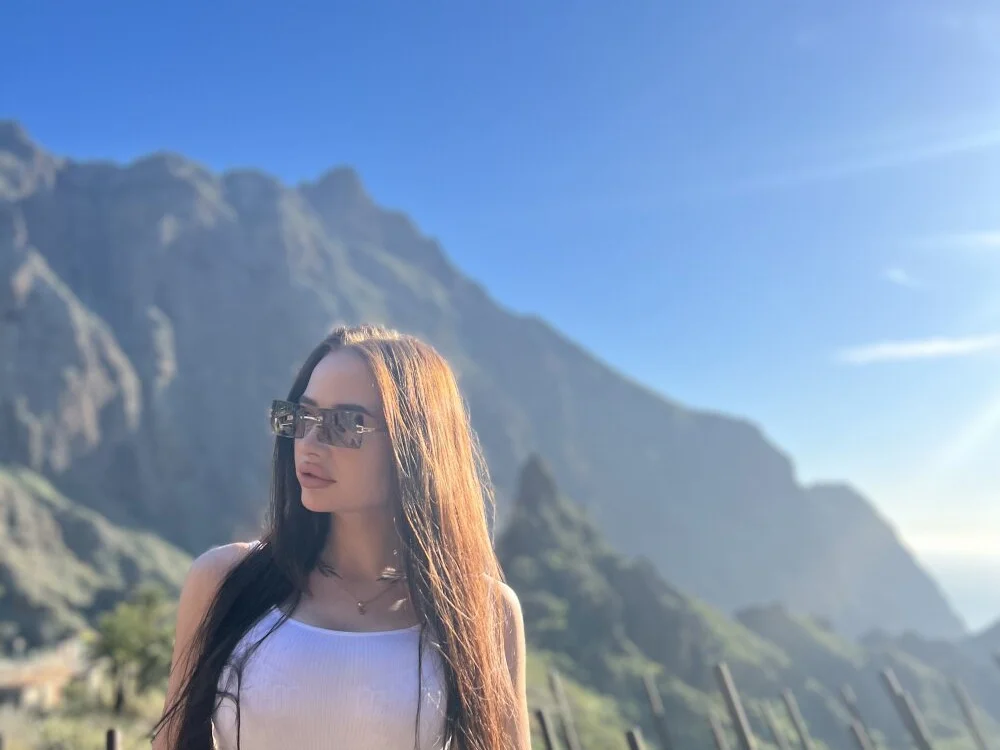 _moon_girl_18 离线XXX聊天