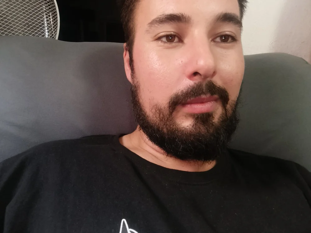 B4ndol3r0 offline chatrum