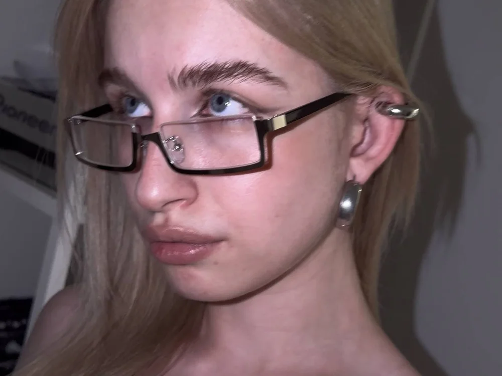 MonaBurn's Offline XXX Chat