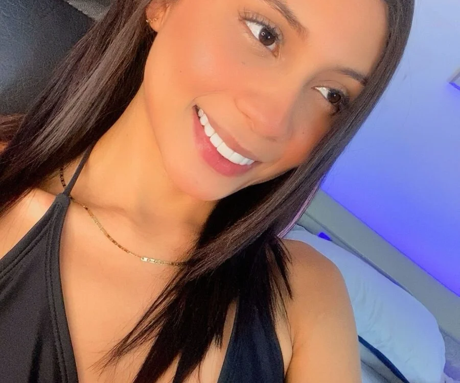 vico_paz_'s Offline XXX Chat