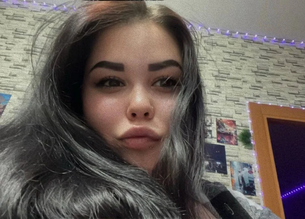 Offline chatovací místnost AmyGrante