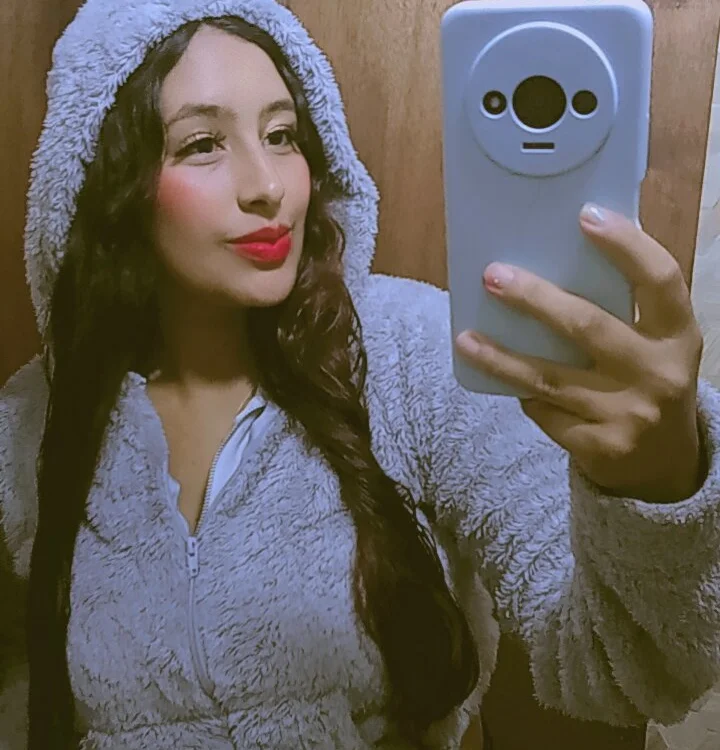 Priya_Bloom 2