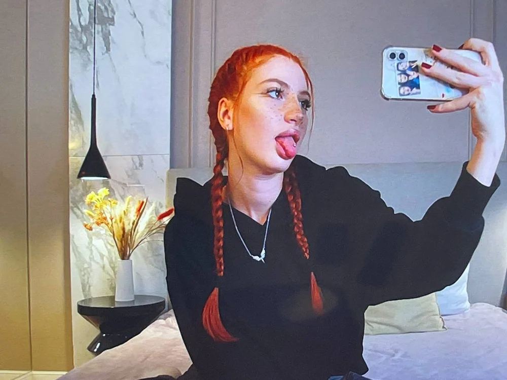 Risa_Betn Offline XXX chat