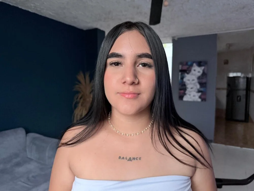 Dafne_Vega Offline XXX-Chat