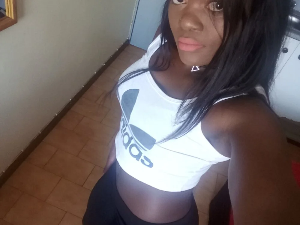 FitSelina66: συνομιλία ΧΧΧ εκτός σύνδεσης