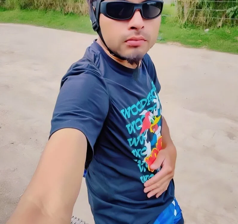 Noah_azure's Offline XXX Chat