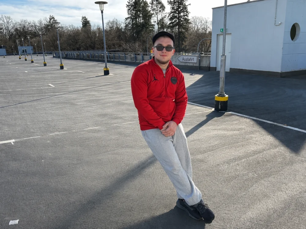 anonym20125 Offline XXX-Chat