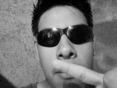 Ernees_ - Boy 