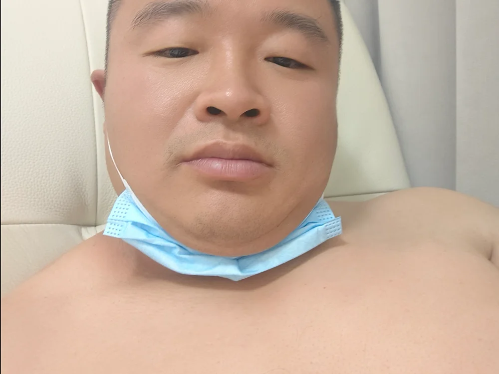 xiaowu2323 offline XXX-chat
