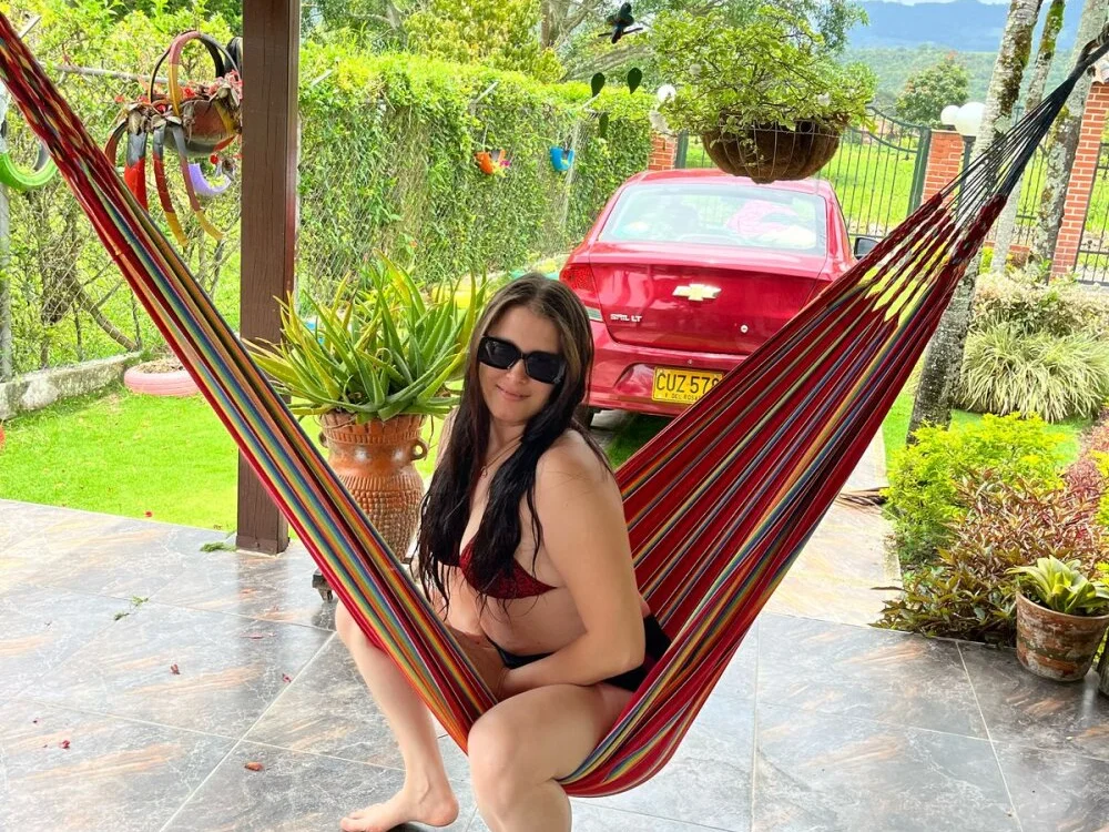 lanena2026's Offline XXX Chat