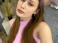 Sofii_Ly's Offline Chat Room
