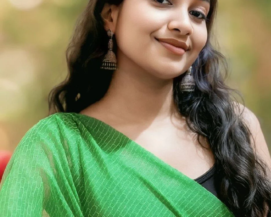 Newly_Married_Couple