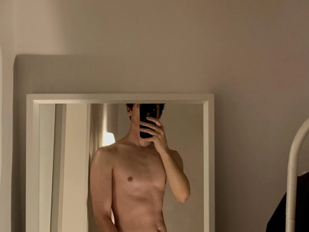 stefano-ferrari – Offline XXX chat