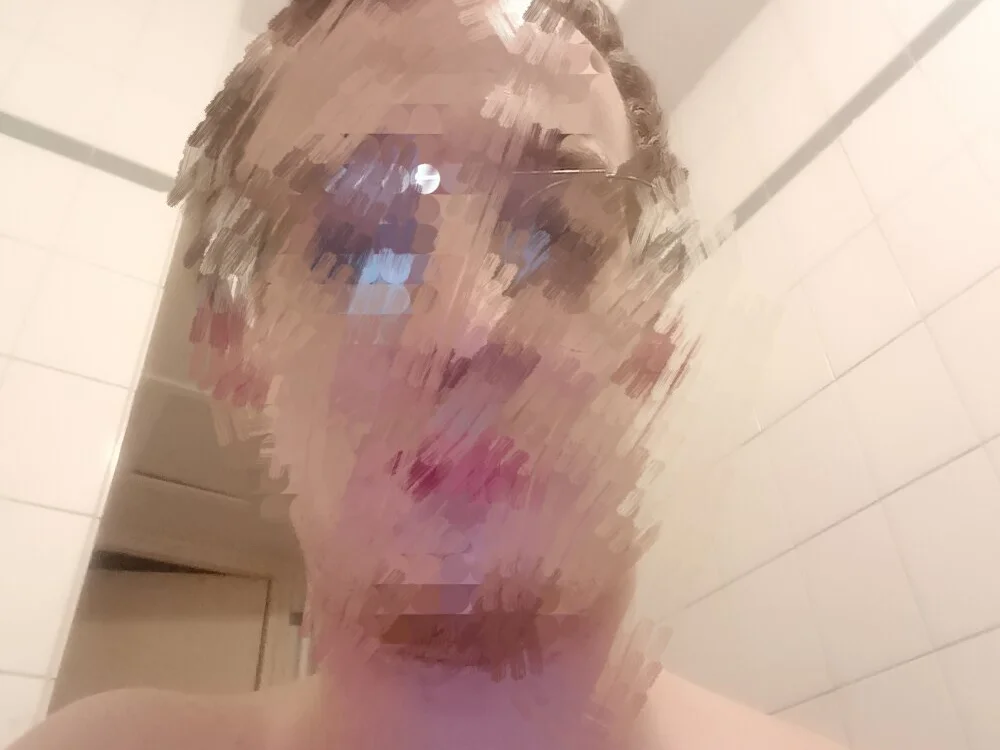 BartIsHorny: συνομιλία ΧΧΧ εκτός σύνδεσης