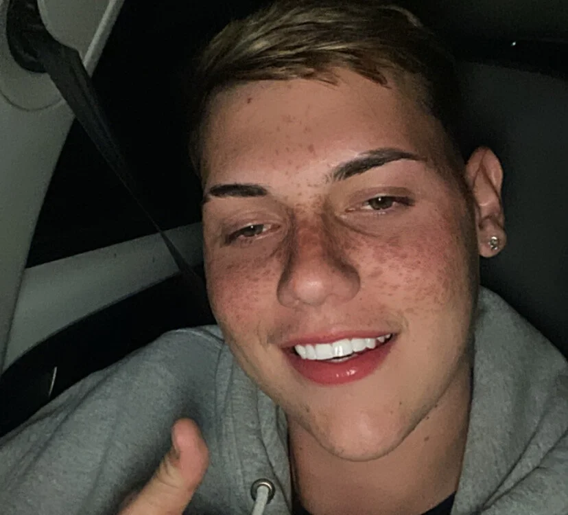 Brunoegabi offline chatrum