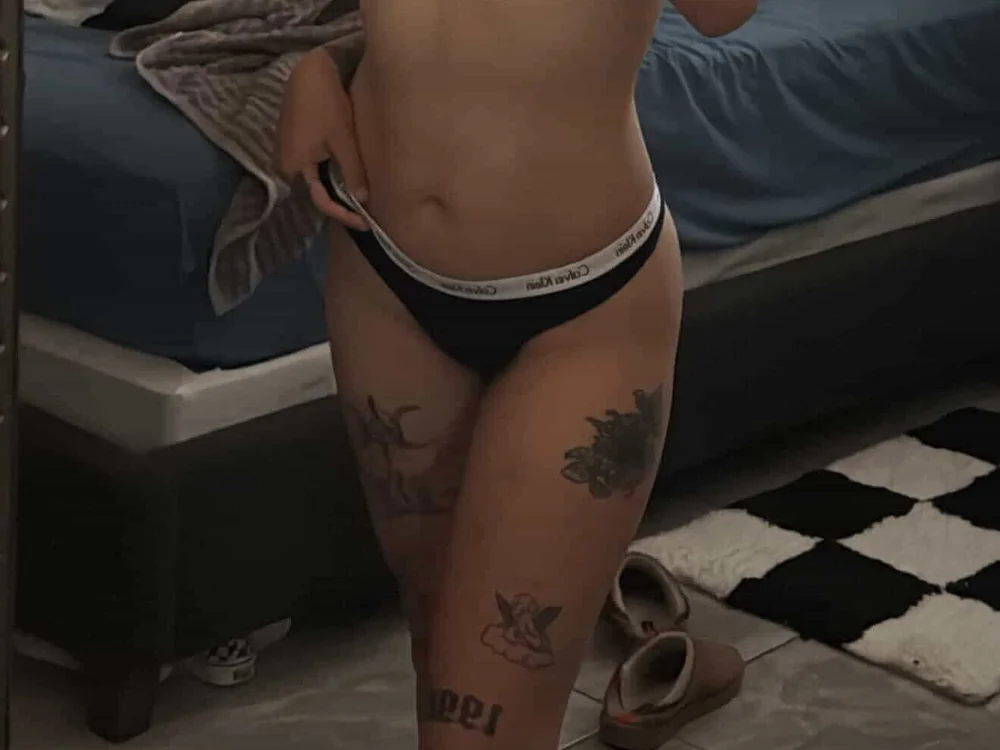 Offline XXX chat strwberry_doll