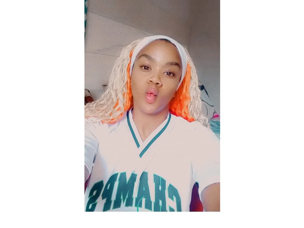 baddie_13 offline chatrum