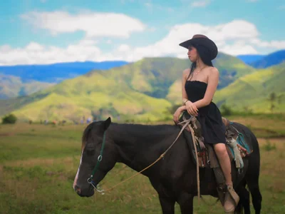 07_Justmarie profile