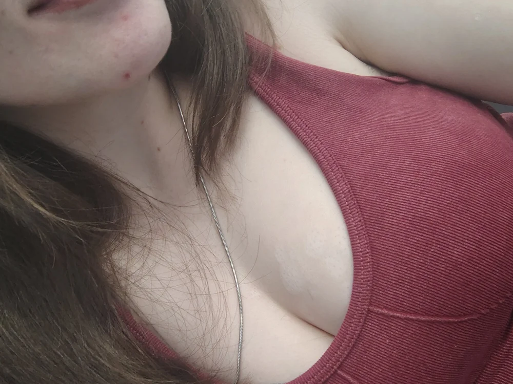 LustFulNights' Offline Chat Room