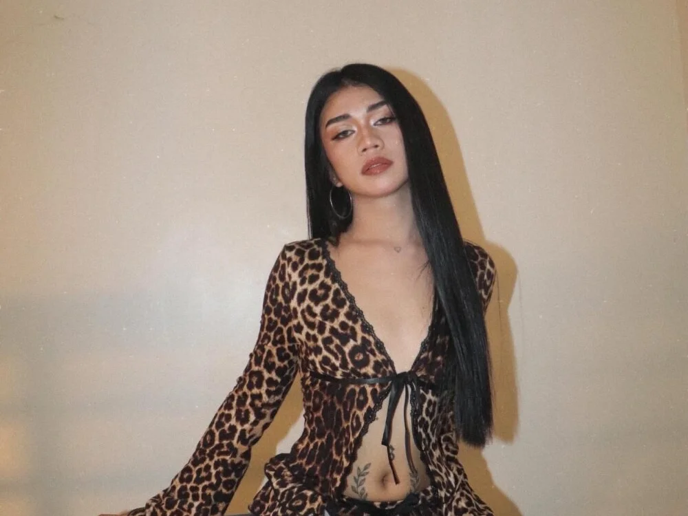 EnviousMaddie 离线XXX聊天