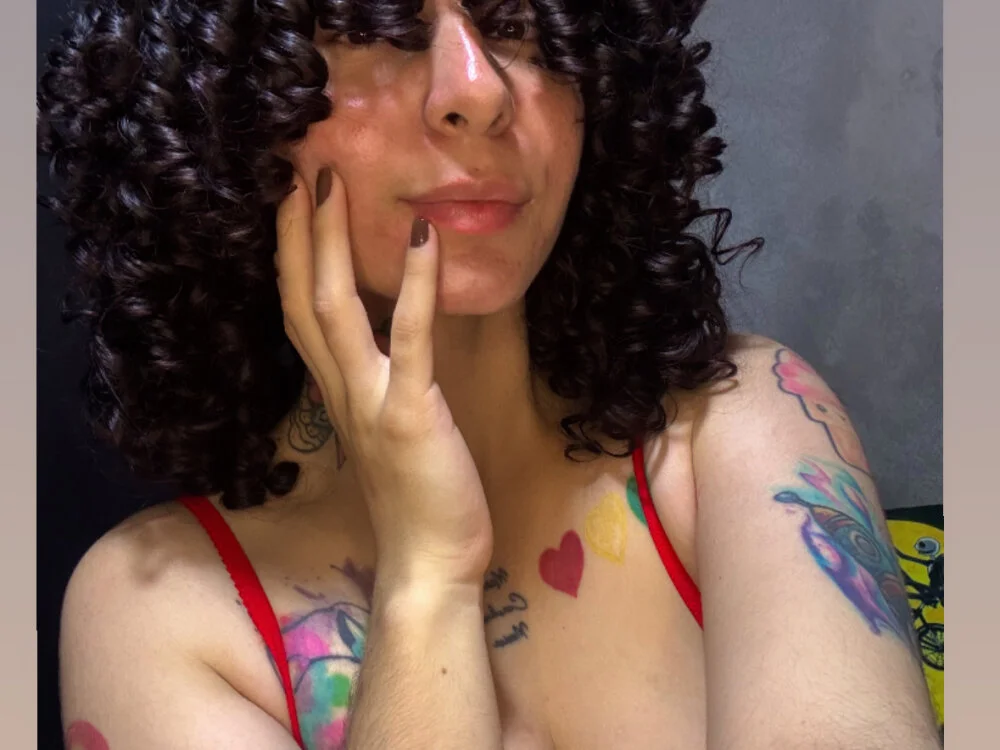 Estefania_Velez's Offline XXX Chat