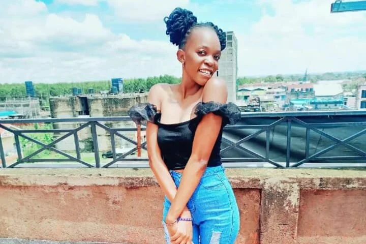 Sienna988 Offline XXX-Chat