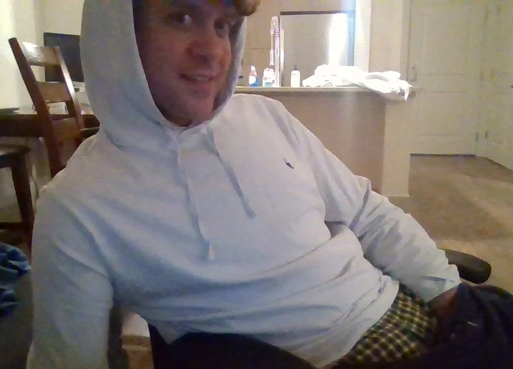 AdulatedDaycare's Offline Chat Room