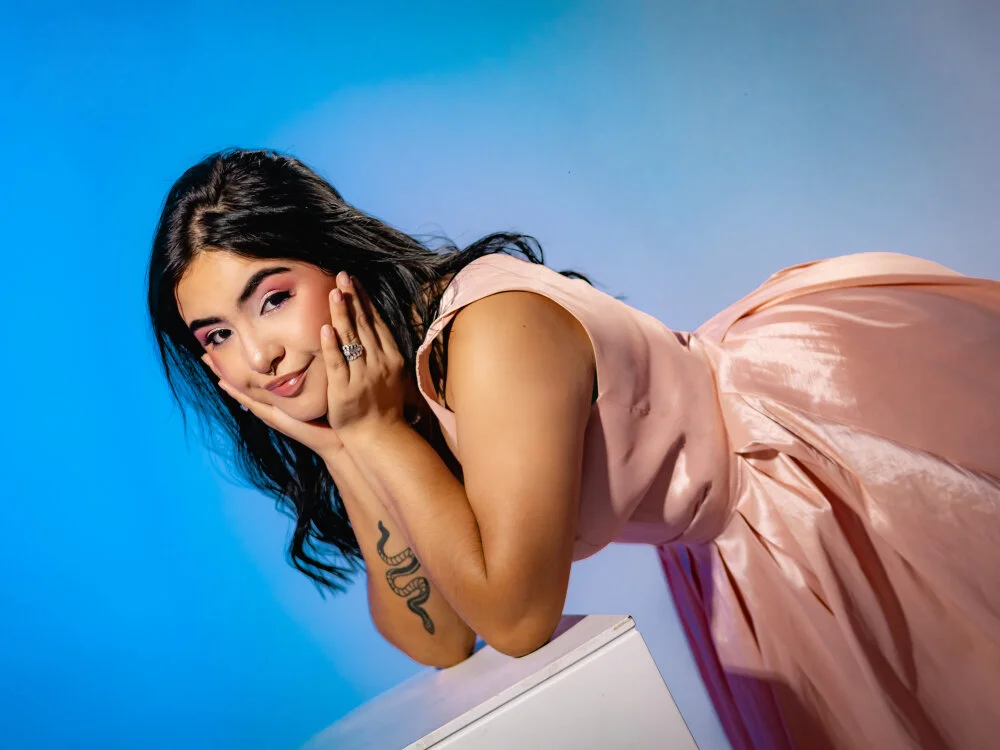 siara_sanders' Offline XXX Chat