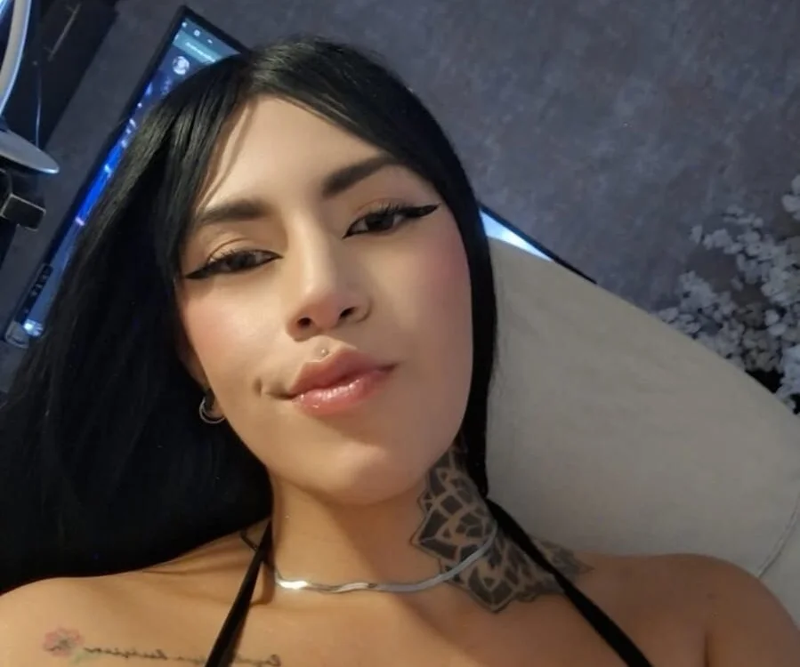 Офлайн-чат XXX catte_jensen