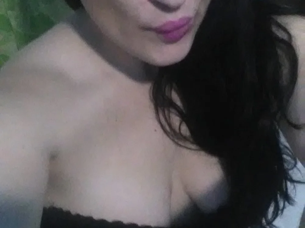 miamiabedrich36's Offline XXX Chat