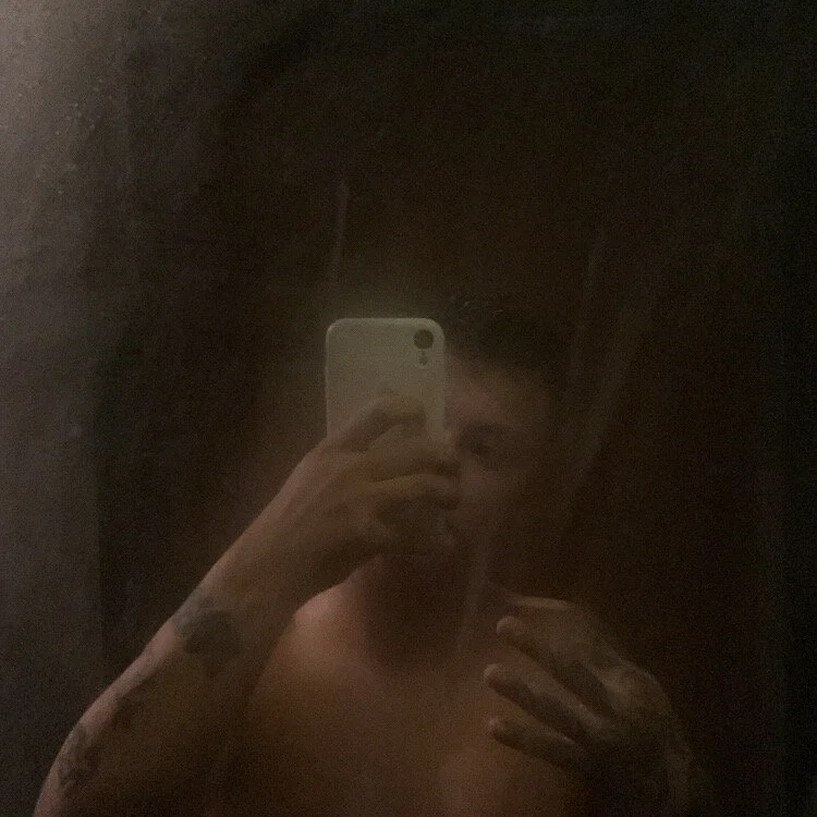 Putinho777 Chat XXX offline
