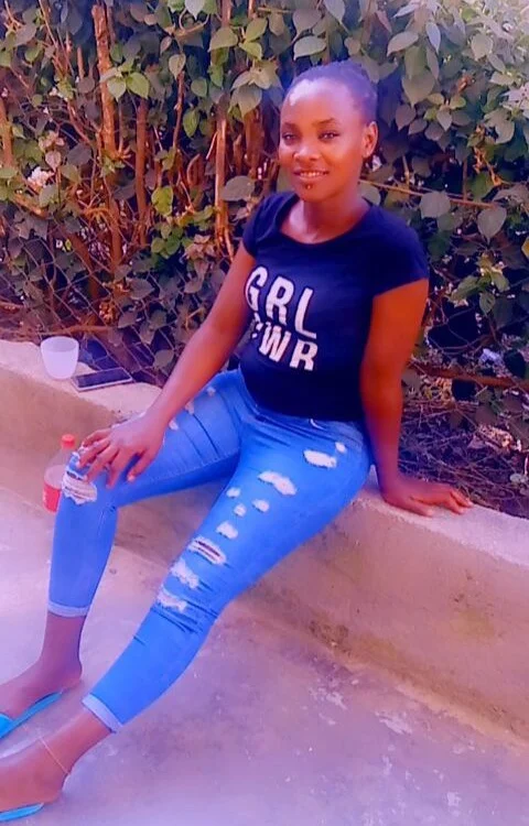 Alexxa_ebony offline XXX-chatje