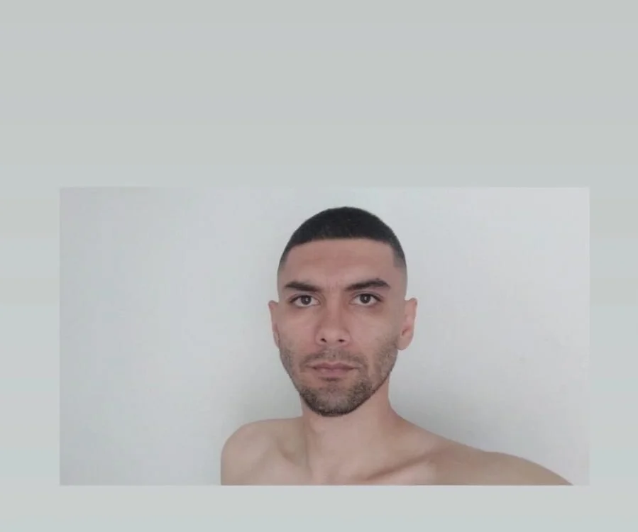 LATINOSCALIENTESXL's Offline XXX Chat