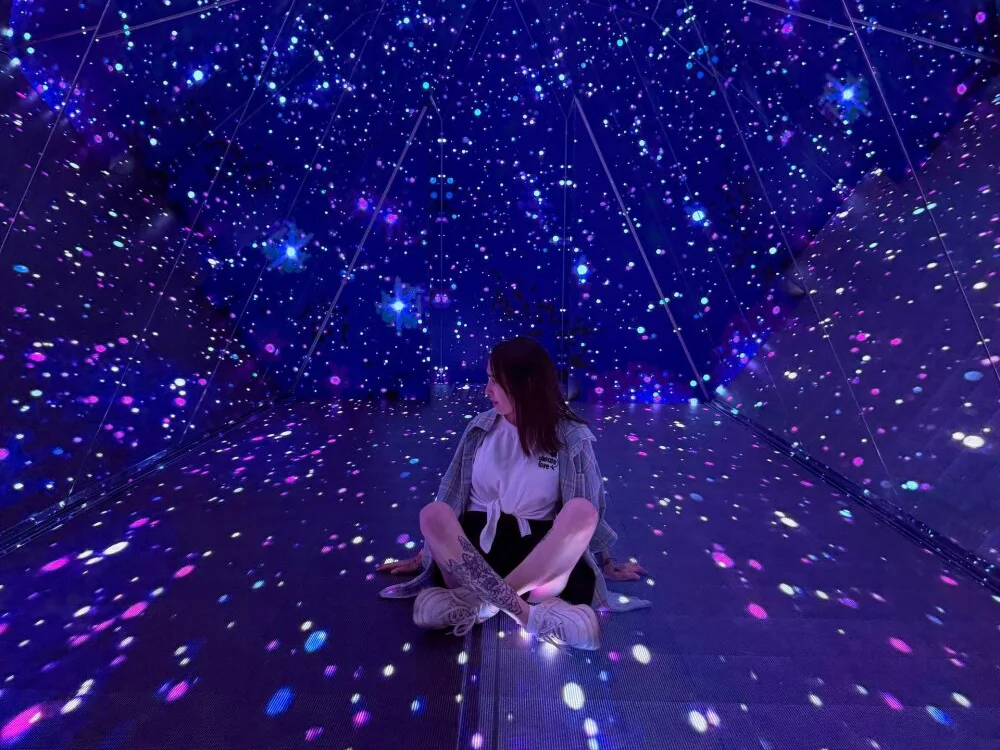 Siri_Lek Offline XXX Chat